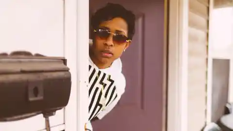 DeJ Loaf Brawls at BET Awards