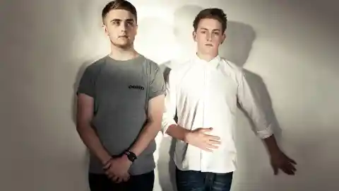 Disclosure Premieres ‘Holding On’ Music Video